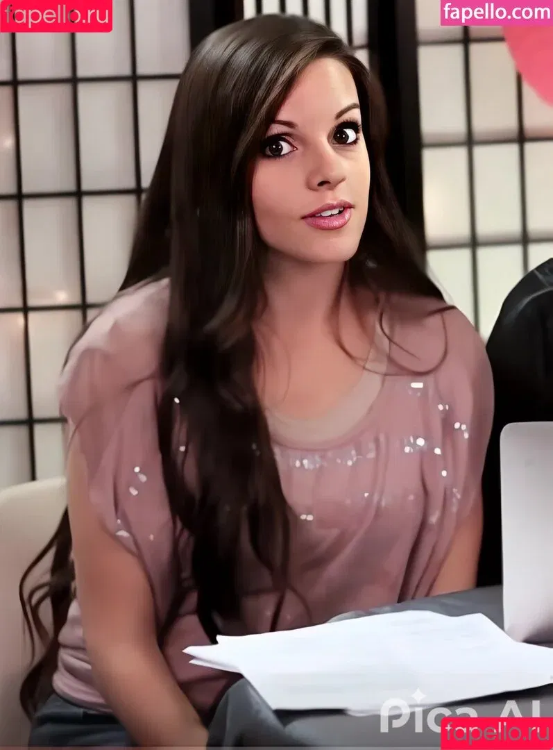 Colette Butler / colettekati Onlyfans Photo Gallery 