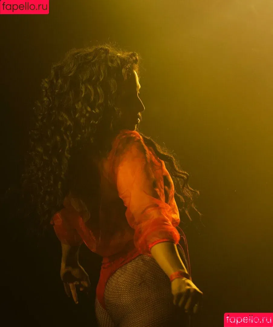 Robin Roxette / oh.my.roxette / robinroxette Onlyfans Photo Gallery 