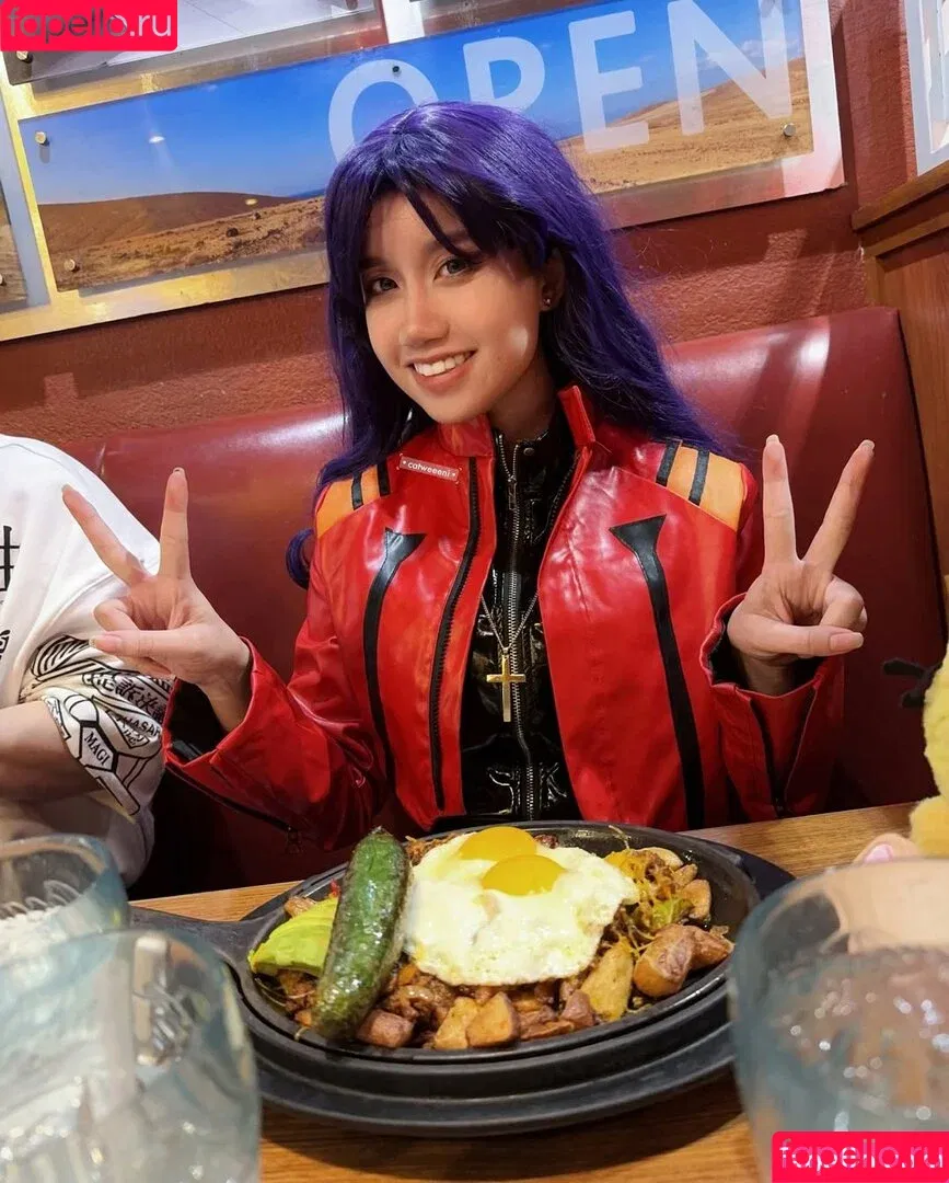 cattiiieeen / catweeeni Onlyfans Photo Gallery 