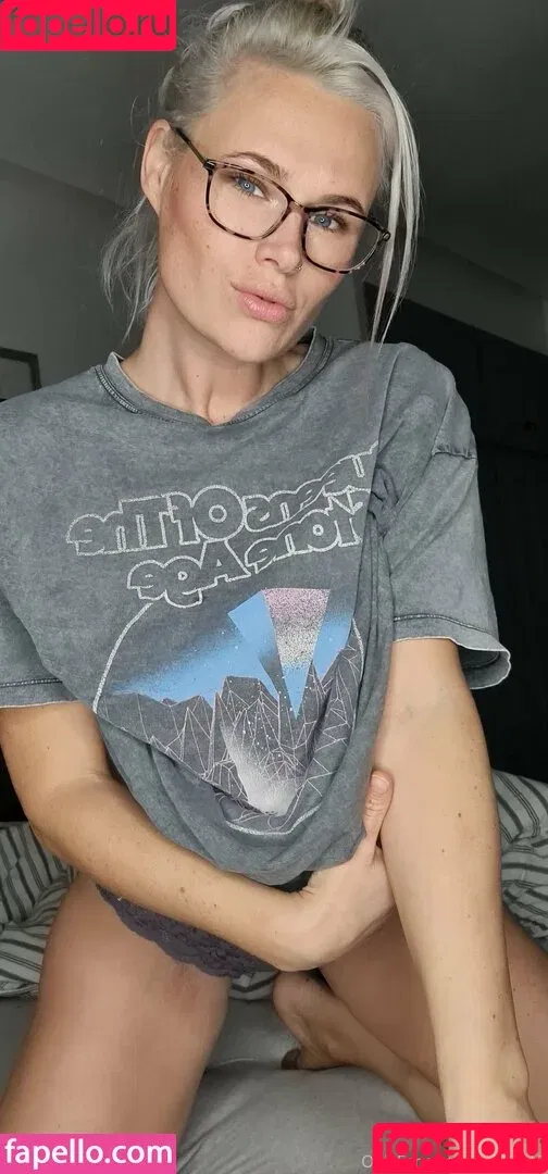 Abi Fox / abi_fox_ / abifox12 Onlyfans Photo Gallery 