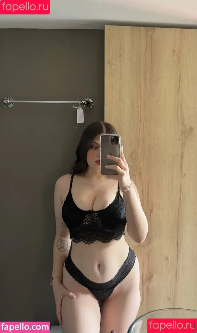 angeluniverse / softangel_a / universalangel Onlyfans Photo Gallery 