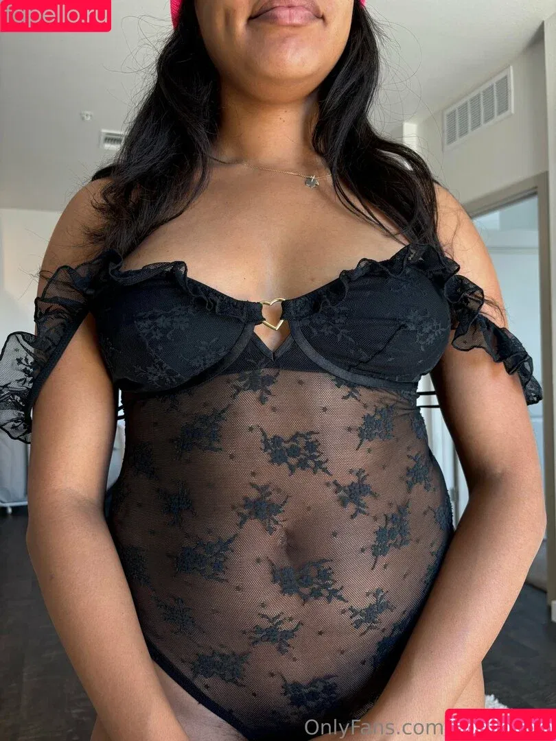 _shy.soles / shys.soles Onlyfans Photo Gallery 