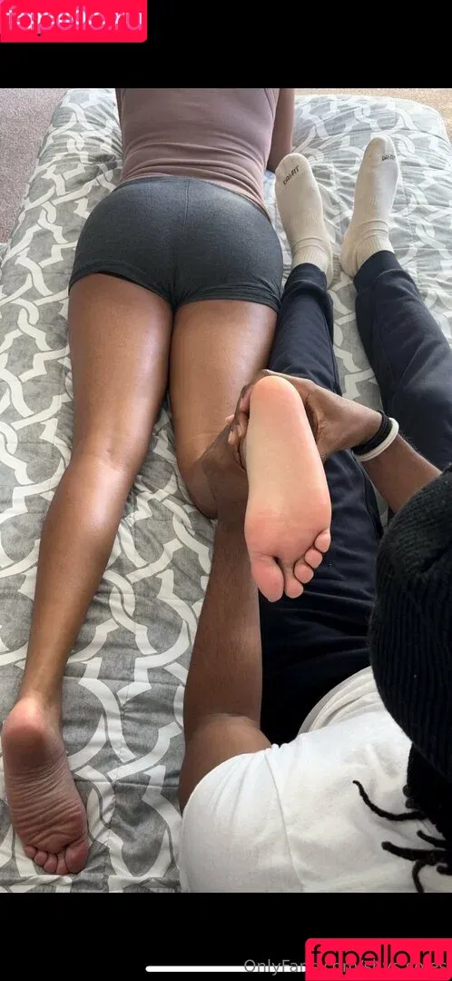 _shy.soles / shys.soles Onlyfans Photo Gallery 