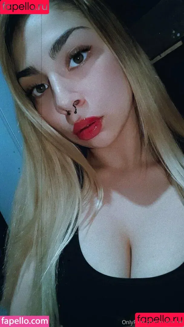 _natalybaby / natalybabyy Onlyfans Photo Gallery 