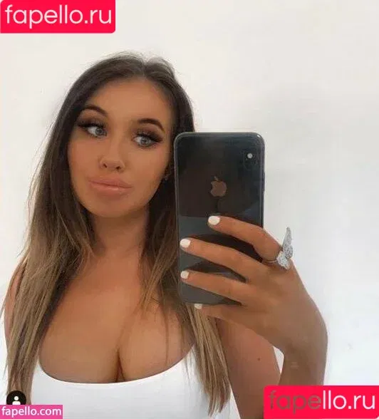 Kate Patterson / kateeexx / misskatepatterson Onlyfans Photo Gallery 