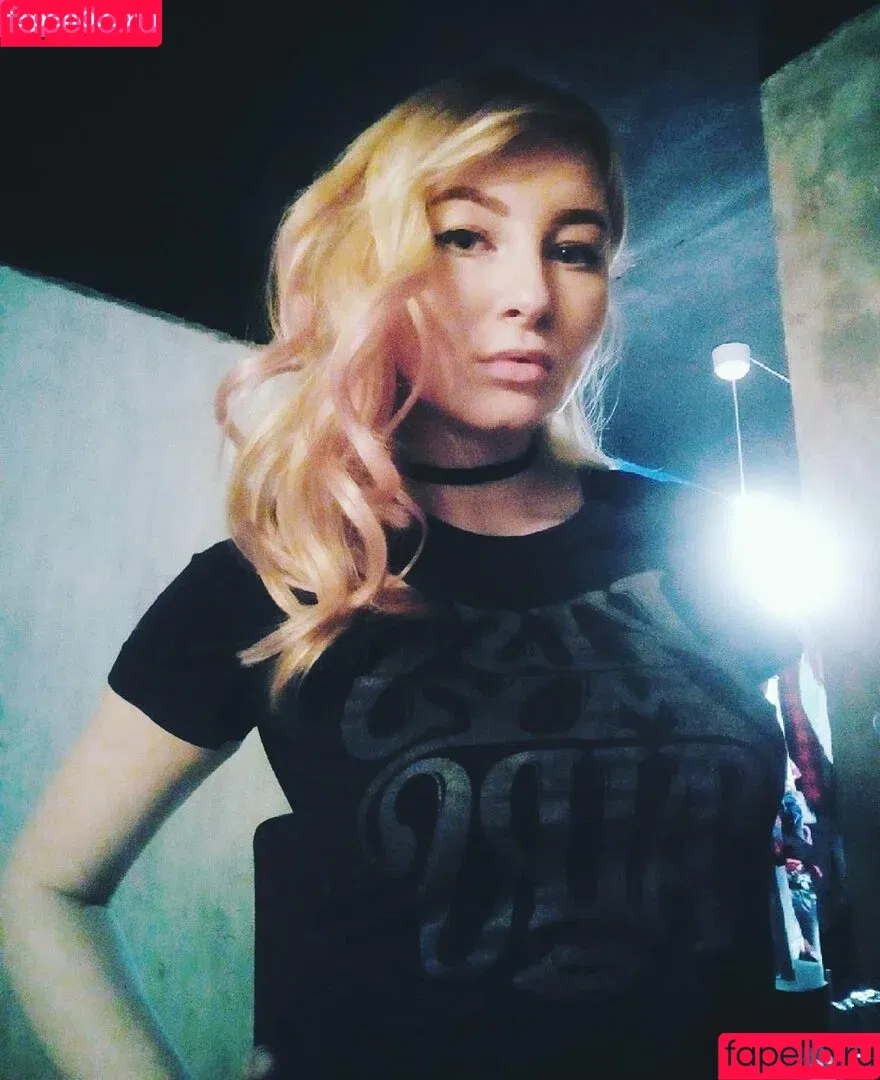 Anna Bronnica / Bronnica / Bronnica92 Onlyfans Photo Gallery 