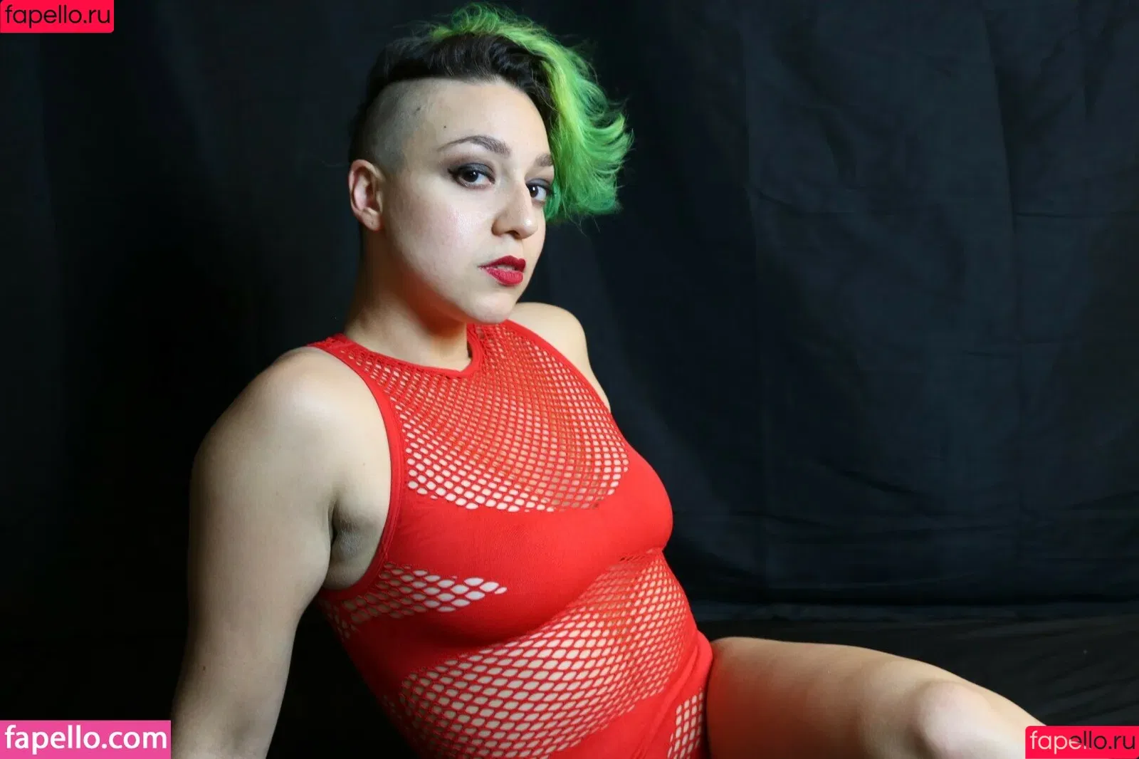 Sarah The Rebel / sarahtherebel Onlyfans Photo Gallery 