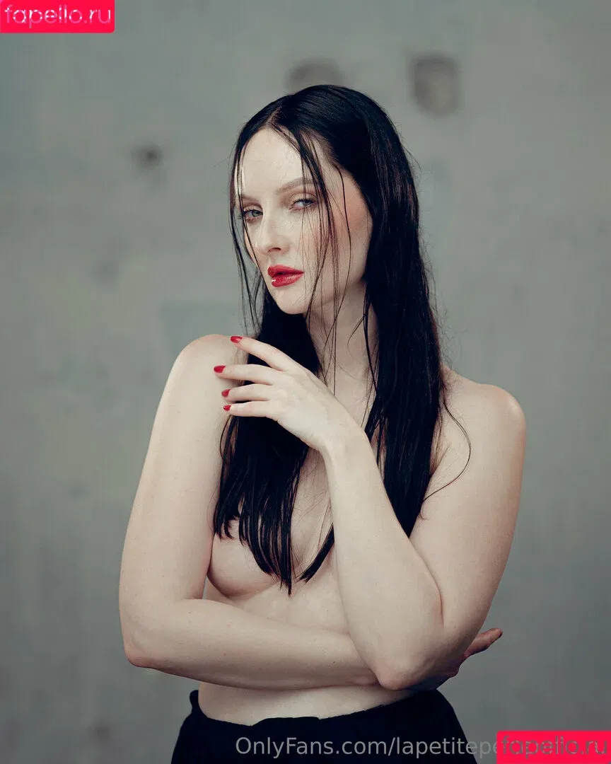 lapetiteperleofficial Onlyfans Photo Gallery 