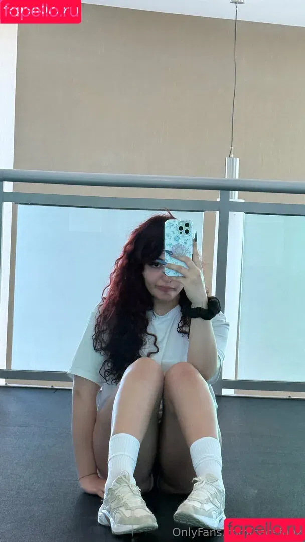 cecefanz / fairydreamzcyrus Onlyfans Photo Gallery 