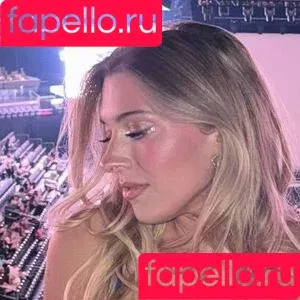 Taylor Mathis / chisportschick / tmathsports Onlyfans Photo Gallery 