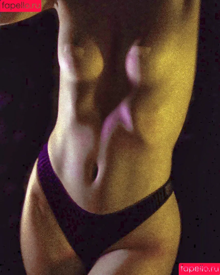 _naissance / ampinari Onlyfans Photo Gallery 