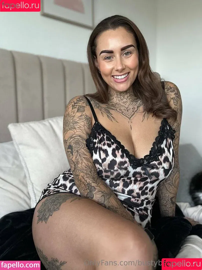 busty_southernbelle / bustybellevip_xx Onlyfans Photo Gallery 