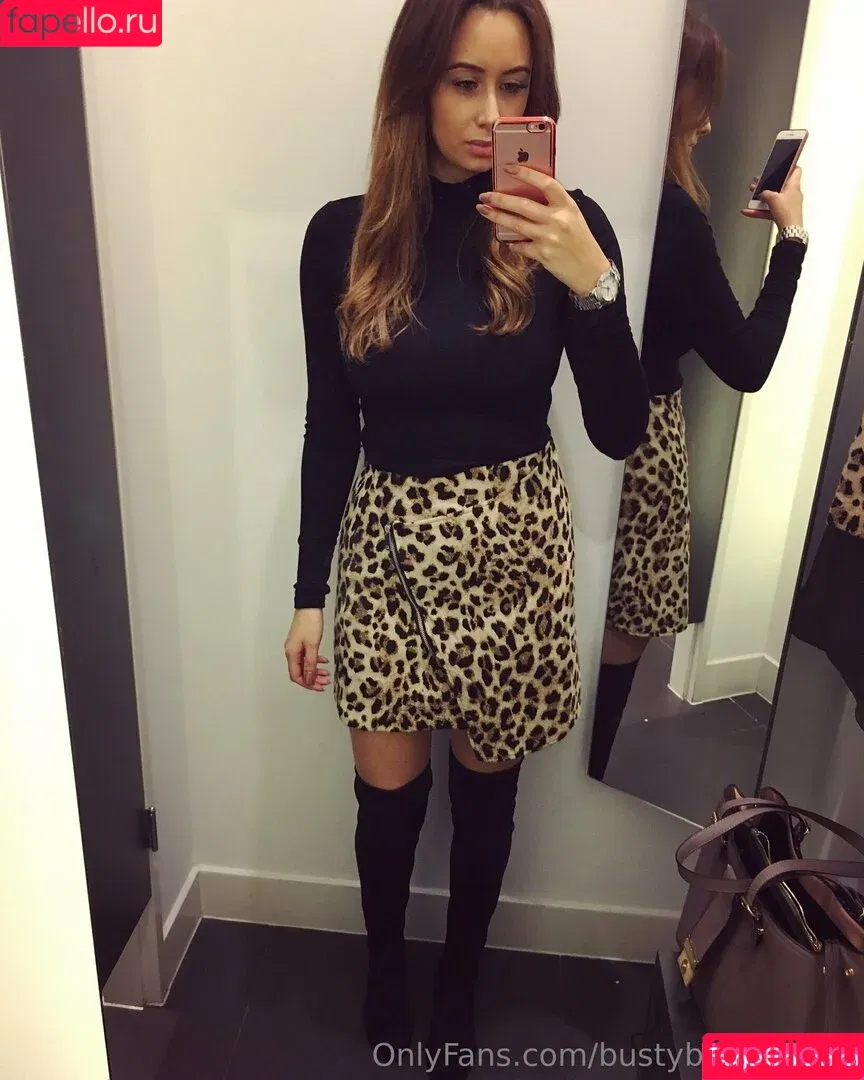 busty_southernbelle / bustybellevip_xx Onlyfans Photo Gallery 