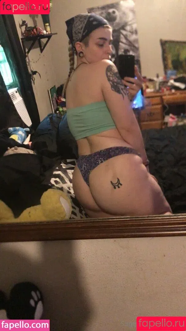 strangexdaisy / thestrangedaisy Onlyfans Photo Gallery 