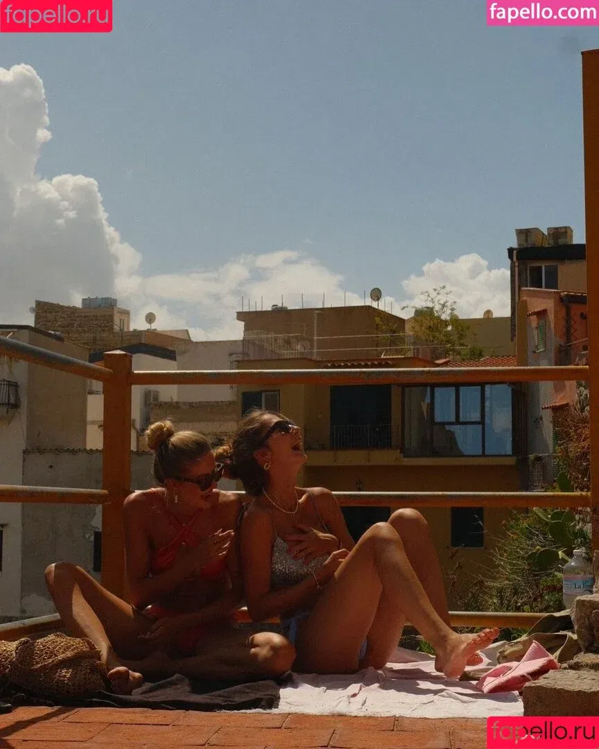 Alica Schmidt / alicasmd / nathalieschmidt Onlyfans Photo Gallery 