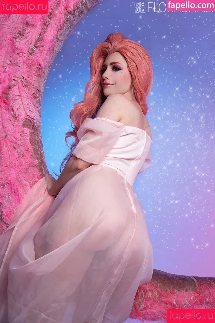 Daria Flora / floradaria Onlyfans Photo Gallery 