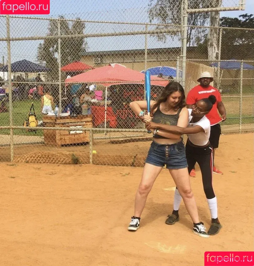 Lia Marie Johnson / LiaMarieJohnson / lia Onlyfans Photo Gallery 