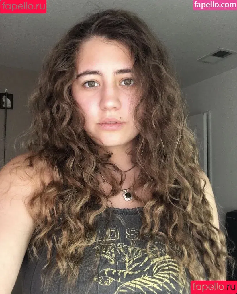 Lia Marie Johnson / LiaMarieJohnson / lia Onlyfans Photo Gallery 