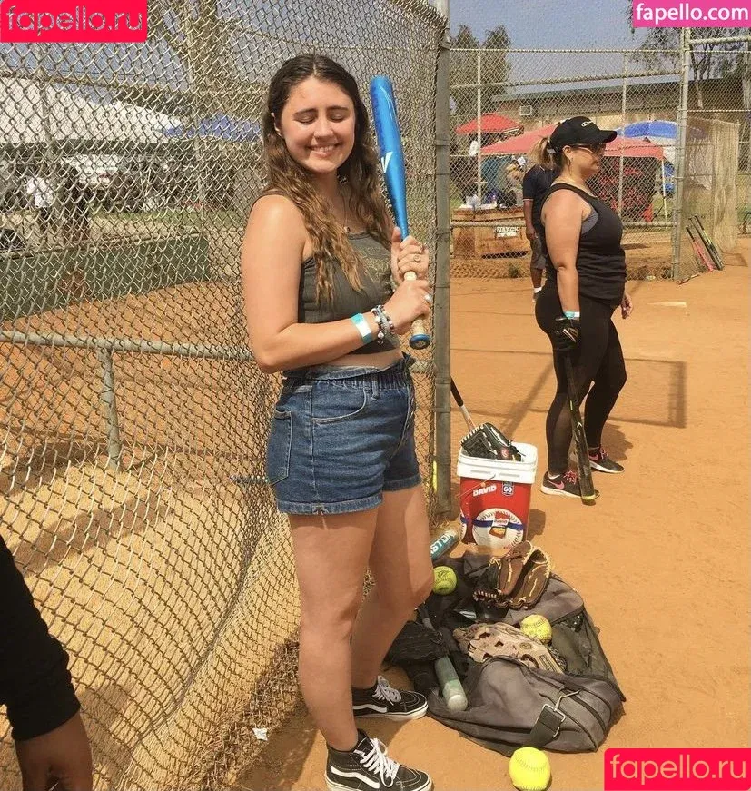 Lia Marie Johnson / LiaMarieJohnson / lia Onlyfans Photo Gallery 