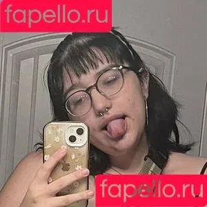 Icedmelontt / Melon T / chill_gilll Onlyfans Photo Gallery 