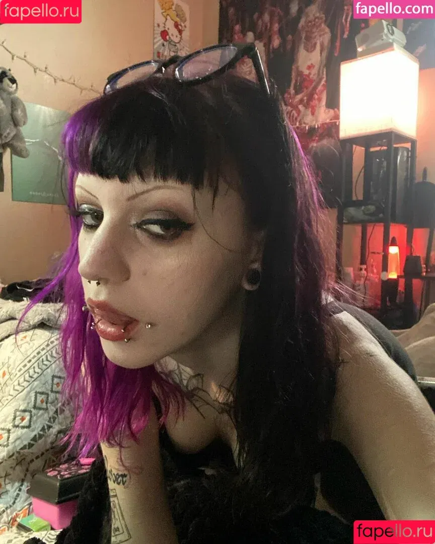 Spookyhomicide / Spookypuppyy Onlyfans Photo Gallery 