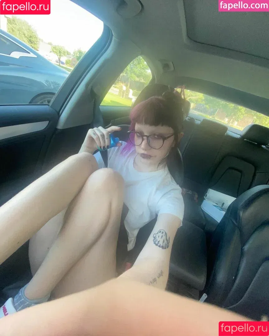 Spookyhomicide / Spookypuppyy Onlyfans Photo Gallery 