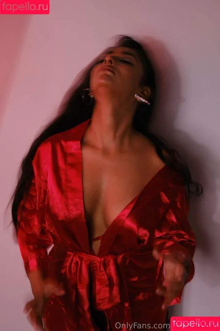 Thea D'suuza / theadsuuza9 / u388425403 Onlyfans Photo Gallery 