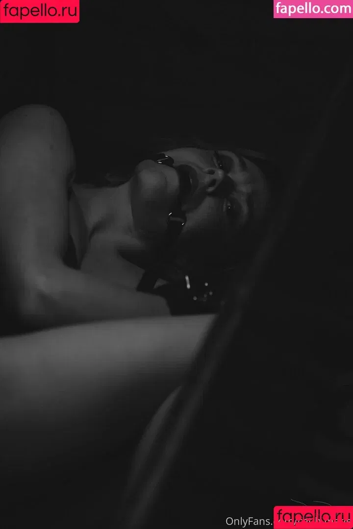 cat.h.marie / cathxmarie Onlyfans Photo Gallery 