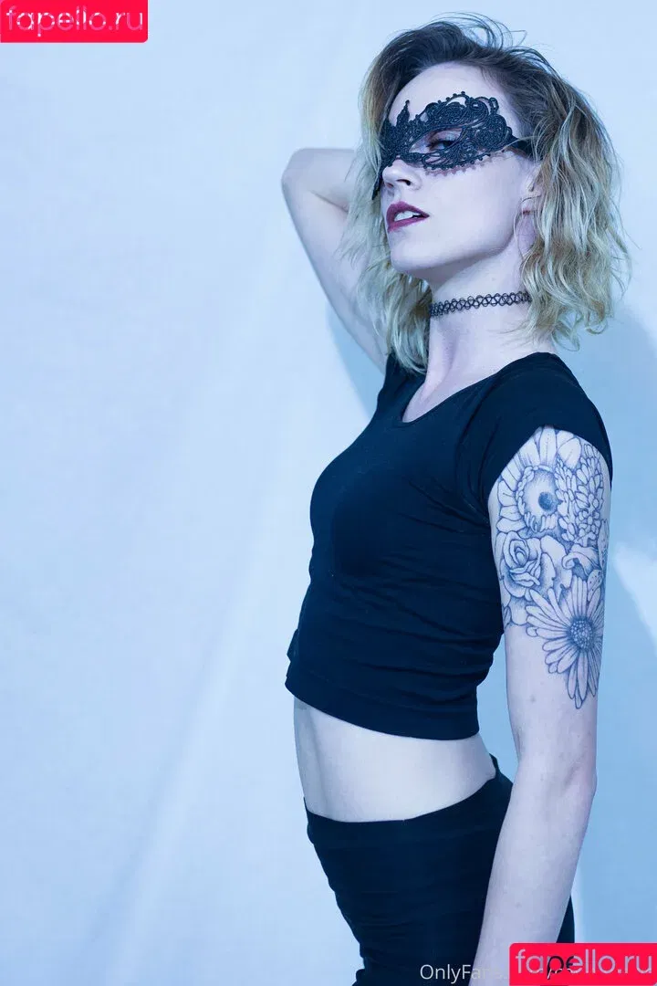 cat.h.marie / cathxmarie Onlyfans Photo Gallery 