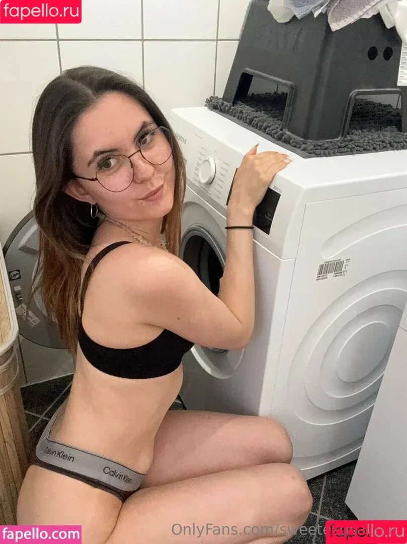 sweetestisabella / thesweetestisabella Onlyfans Photo Gallery 