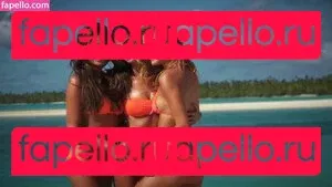 Chrissy Teigen Onlyfans Photo Gallery 