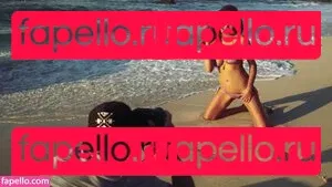 Chrissy Teigen Onlyfans Photo Gallery 