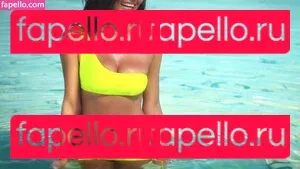 Chrissy Teigen Onlyfans Photo Gallery 