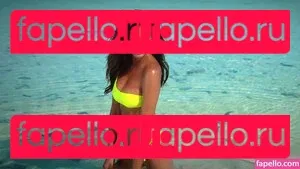 Chrissy Teigen Onlyfans Photo Gallery 