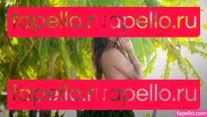 Chrissy Teigen Onlyfans Photo Gallery 