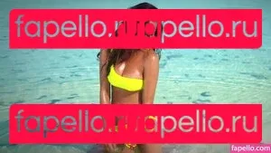 Chrissy Teigen Onlyfans Photo Gallery 