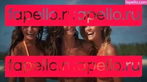 Chrissy Teigen Onlyfans Photo Gallery 