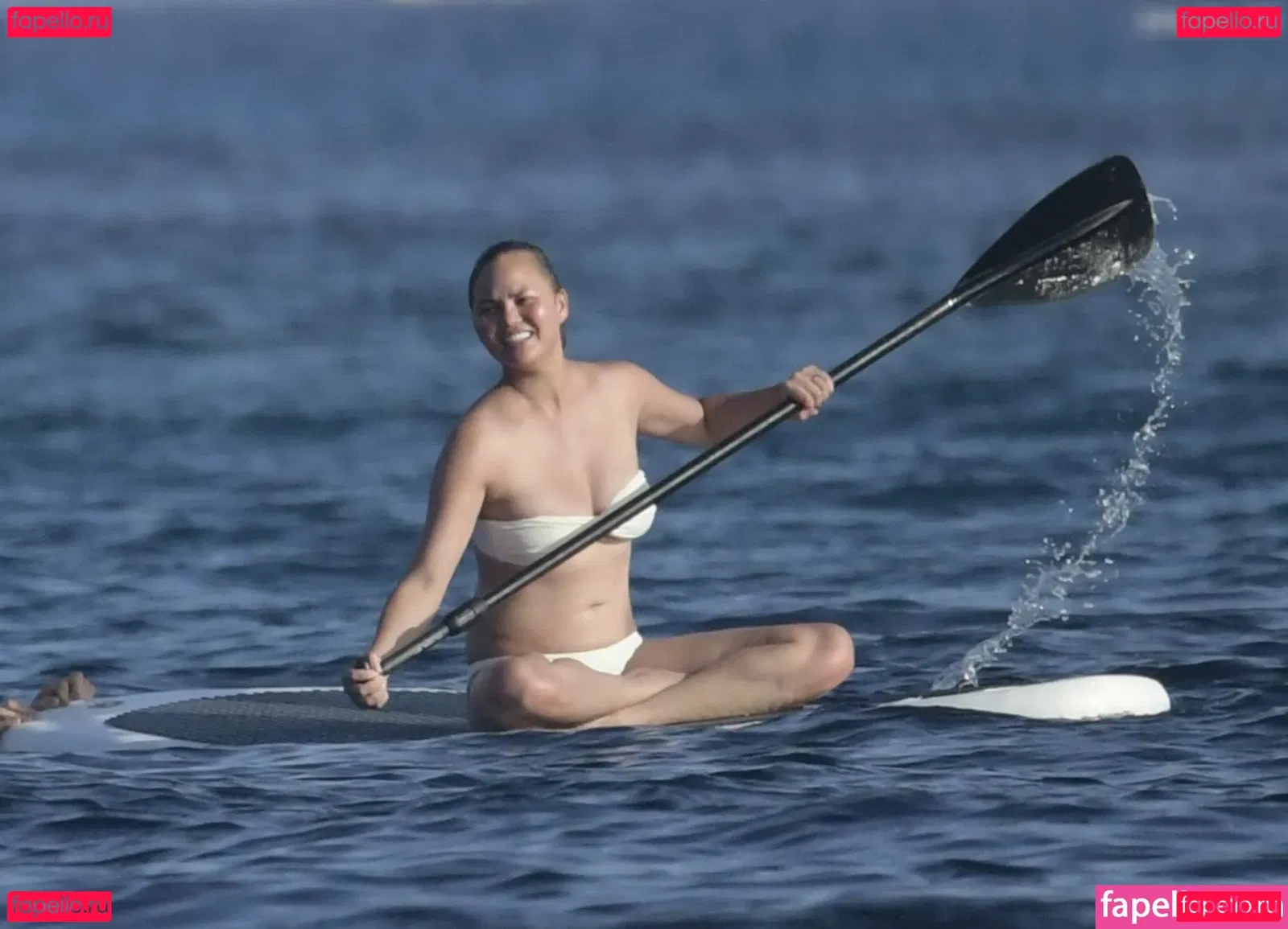 Chrissy Teigen Onlyfans Photo Gallery 