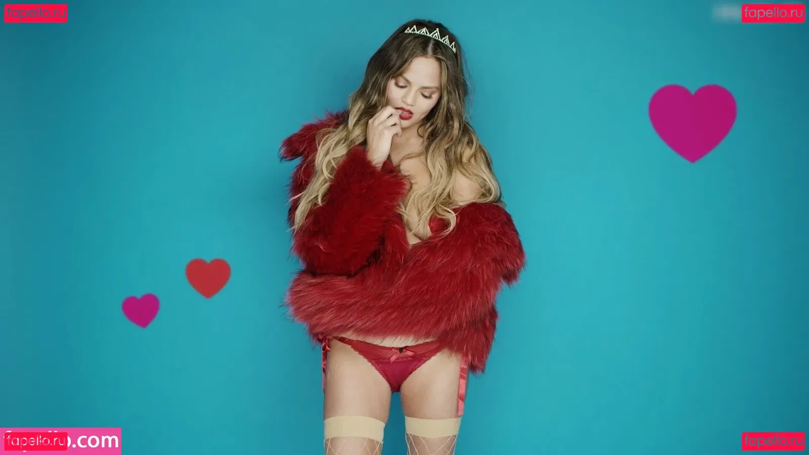 Chrissy Teigen Onlyfans Photo Gallery 