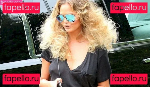 Chrissy Teigen Onlyfans Photo Gallery 