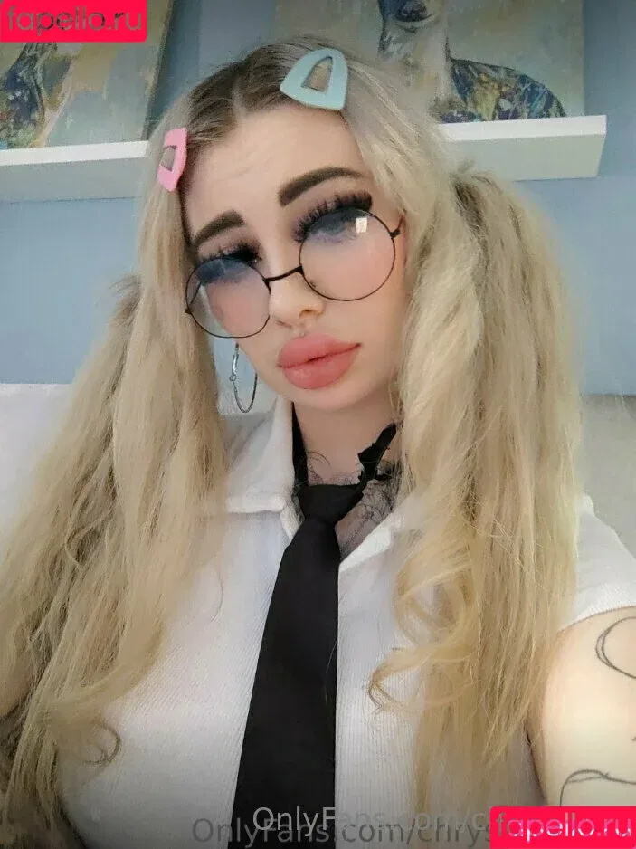 chrysiluna Onlyfans Photo Gallery 