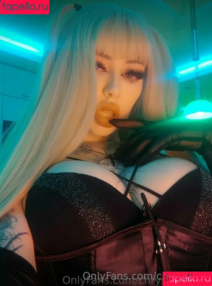 chrysiluna Onlyfans Photo Gallery 