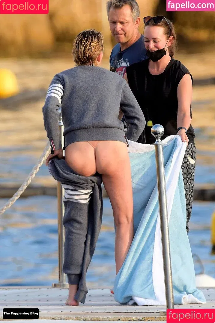 Sharon Stone / search / sharonstone Onlyfans Photo Gallery 