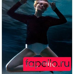 Sharon Stone Nude Onlyfans Photo 11