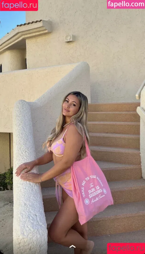 Zoe Ferguson / zoeferguson Onlyfans Photo Gallery 