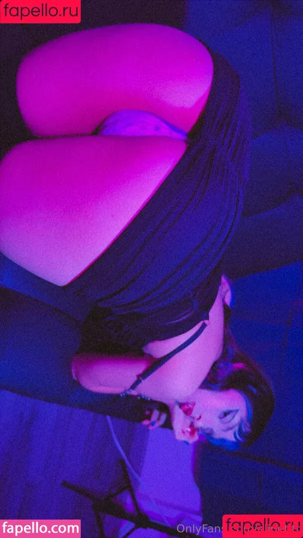 elibethh7 / elipetitt Onlyfans Photo Gallery 