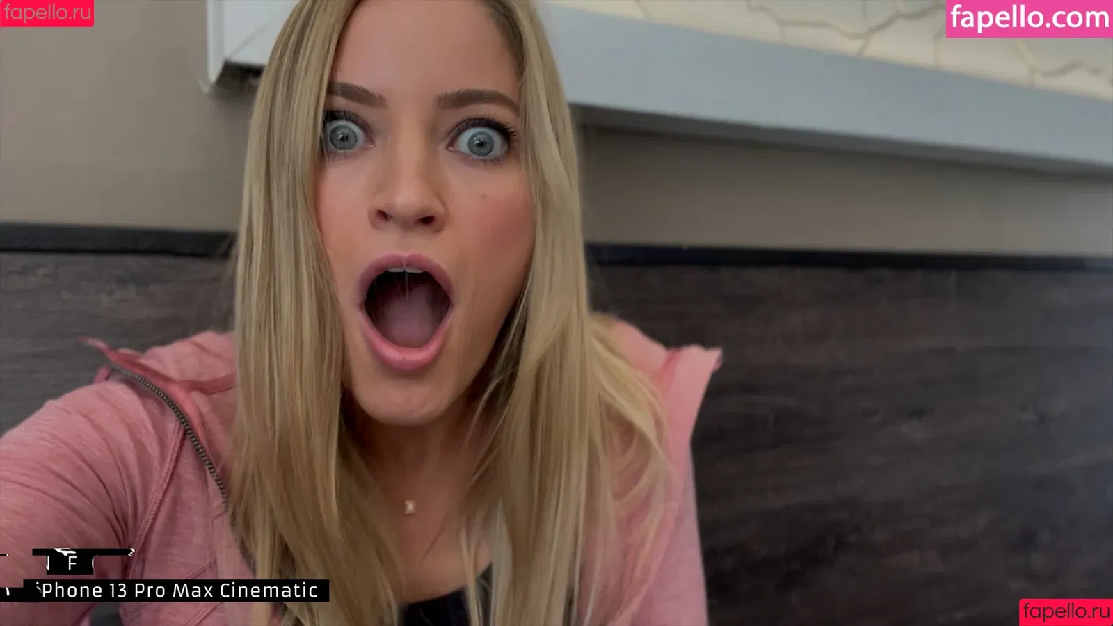 Ijustine / Justine Ezarik Onlyfans Photo Gallery 