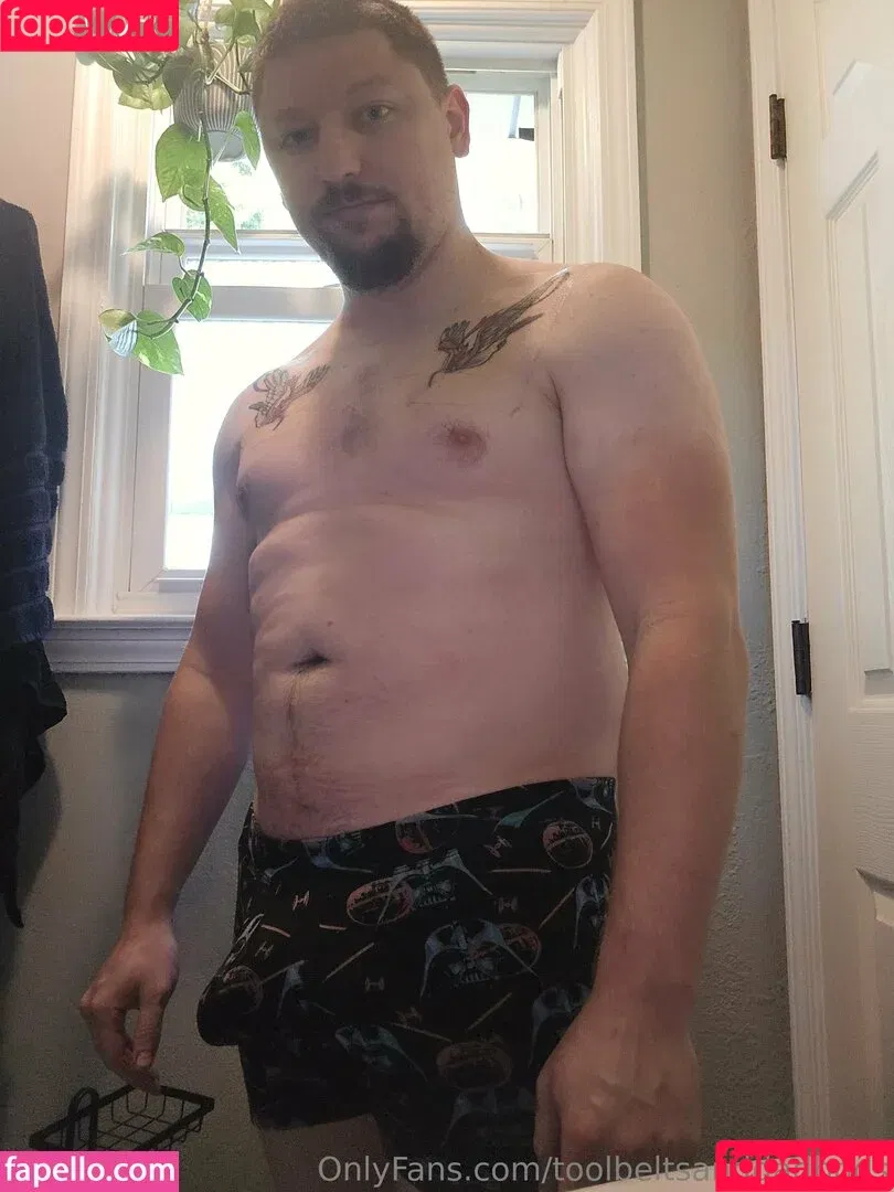 toolbeltsanddadbods Onlyfans Photo Gallery 