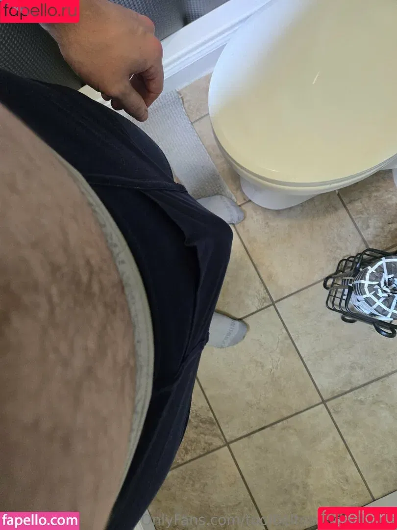 toolbeltsanddadbods Onlyfans Photo Gallery 