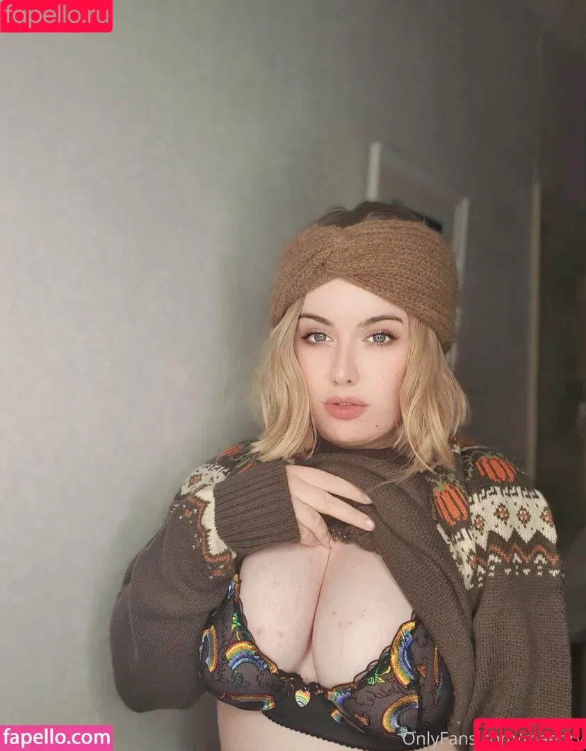 maebry / maebrycraig Onlyfans Photo Gallery 